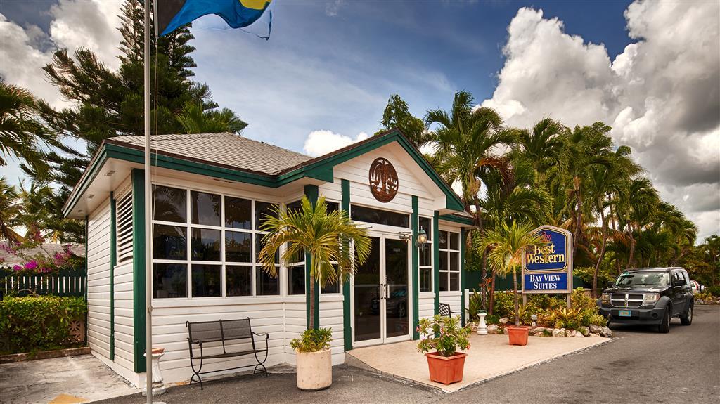 Bay View Suites Paradise Island Нассау Экстерьер фото