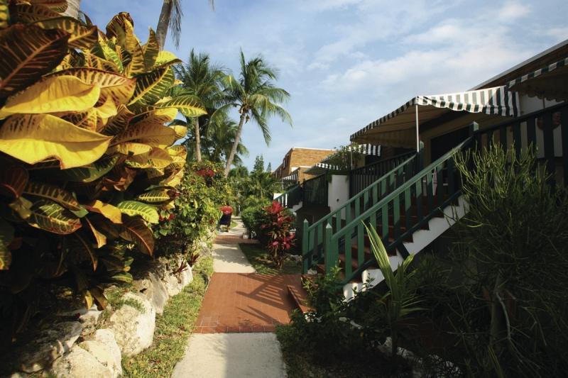 Bay View Suites Paradise Island Нассау Экстерьер фото