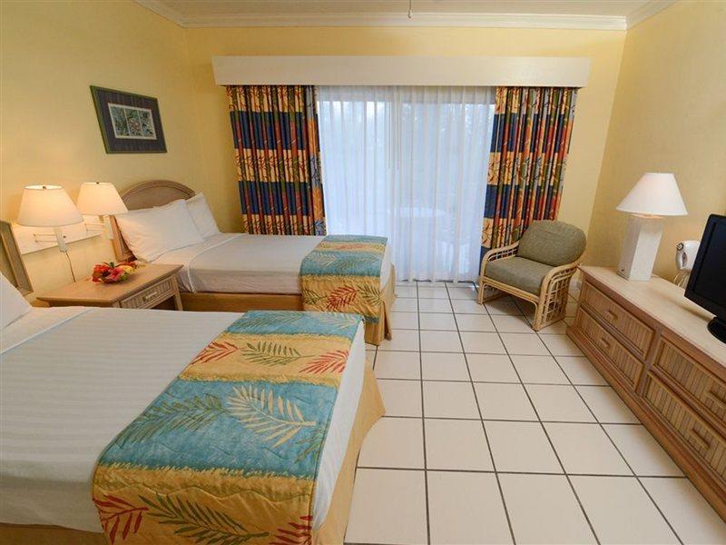 Bay View Suites Paradise Island Нассау Экстерьер фото