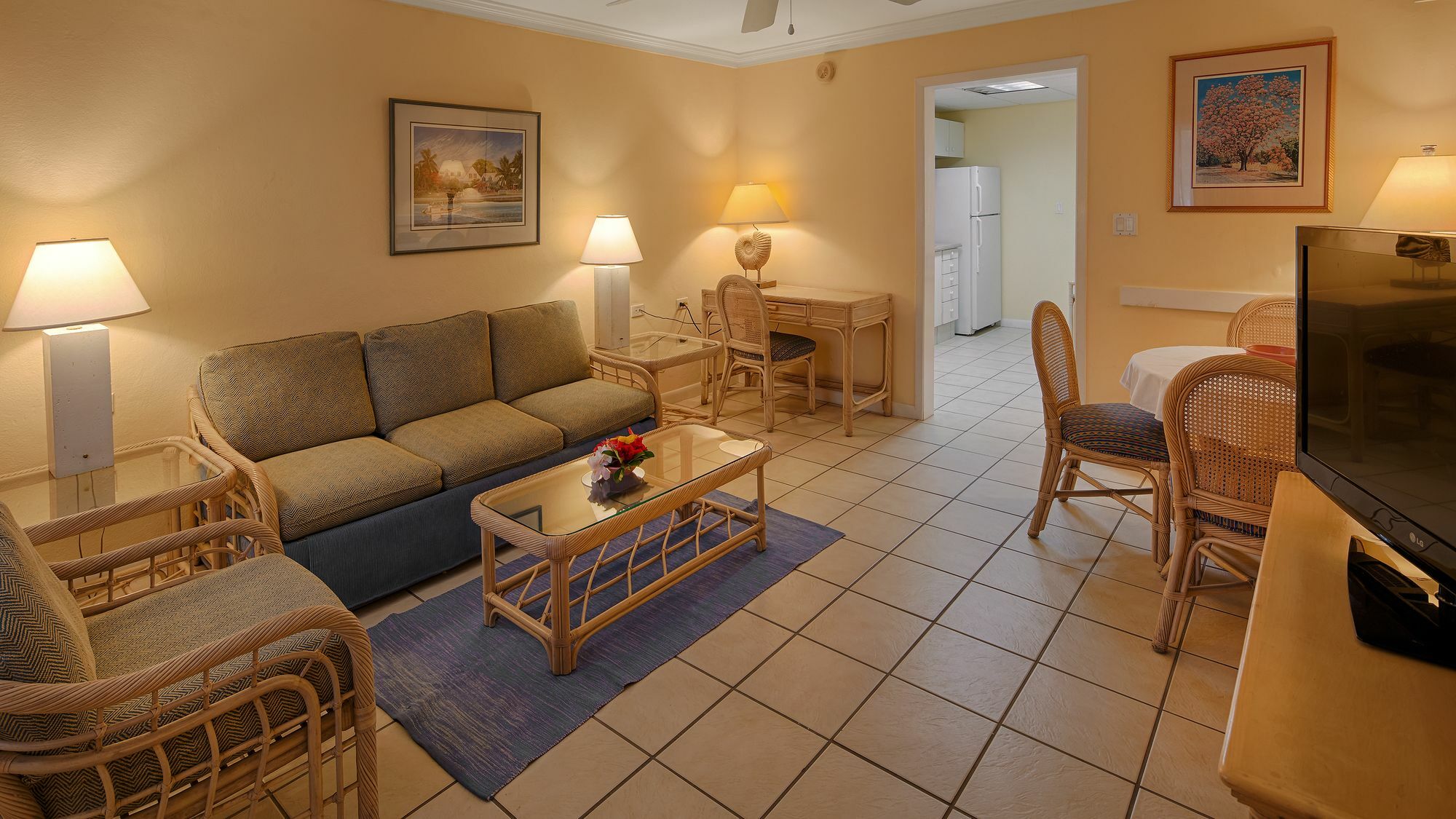 Bay View Suites Paradise Island Нассау Экстерьер фото